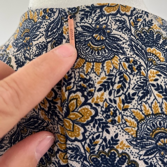 MISA Los Angeles Carolina Dress Floral Short Flutter Sleeve True Wrap Midi Dress - Picture 10 of 12